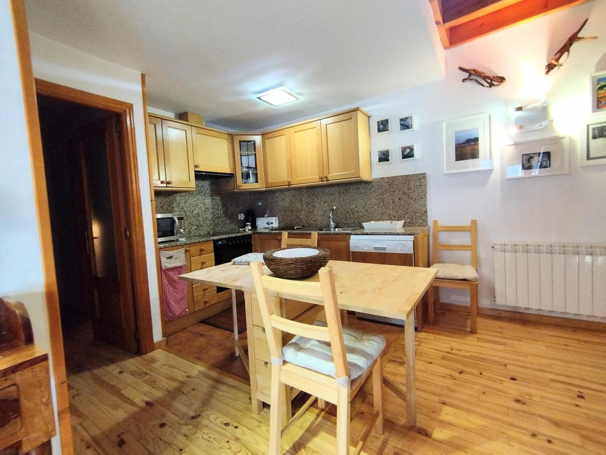 Check-In Casas Casa Pedro Apartment Benasque Ngoại thất bức ảnh